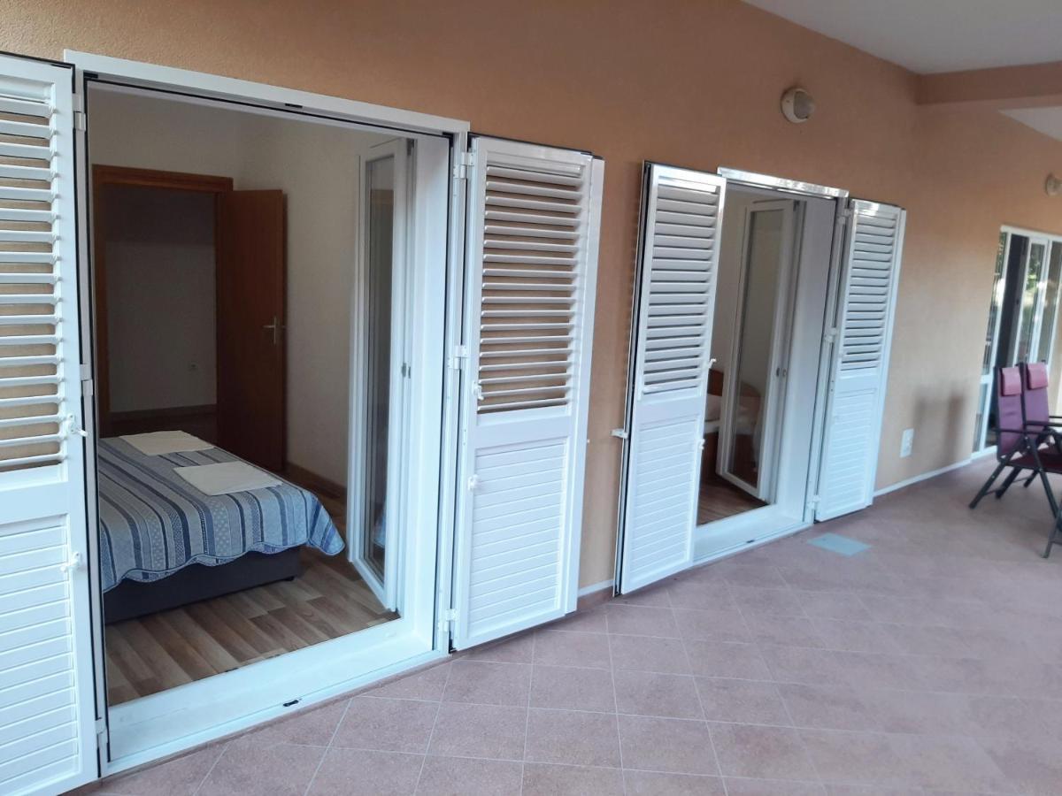 Apartmani I Soba Andrijasevic Makarska Exteriör bild