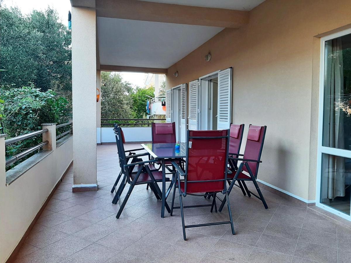 Apartmani I Soba Andrijasevic Makarska Exteriör bild