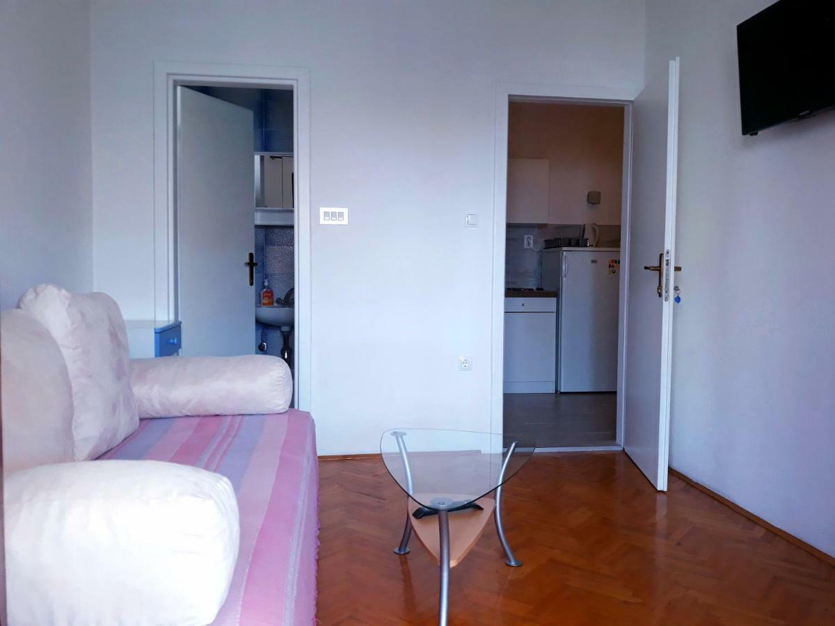Apartmani I Soba Andrijasevic Makarska Exteriör bild