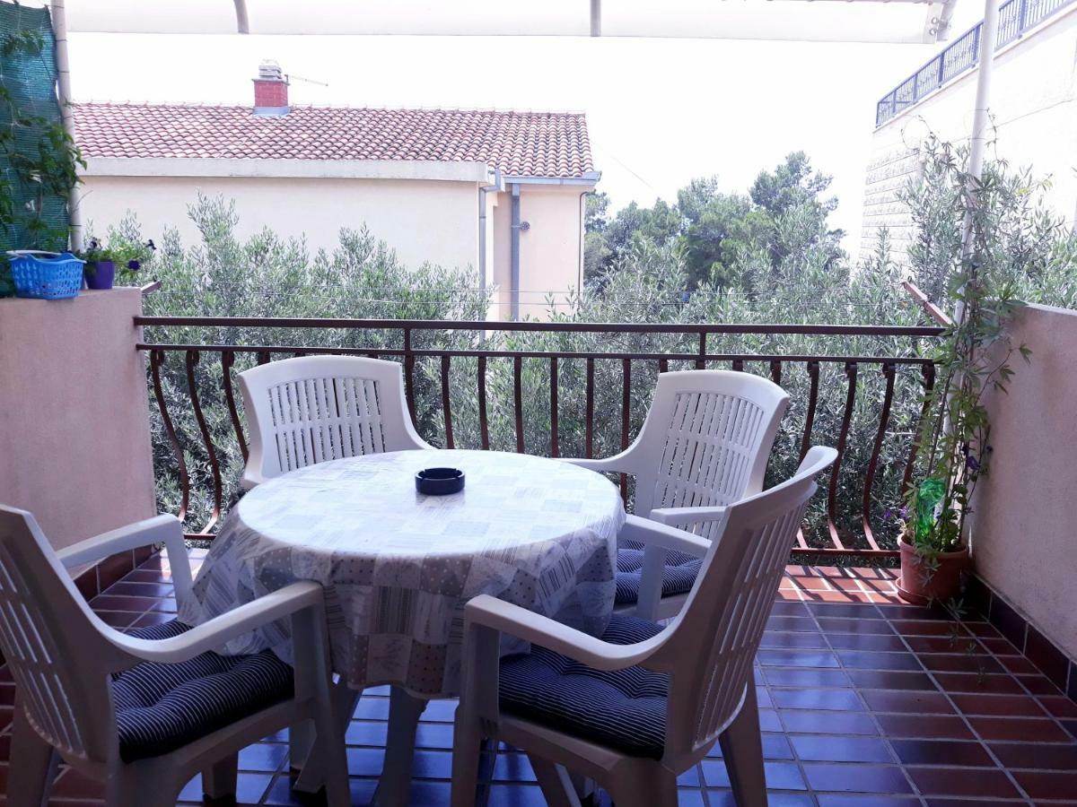 Apartmani I Soba Andrijasevic Makarska Exteriör bild
